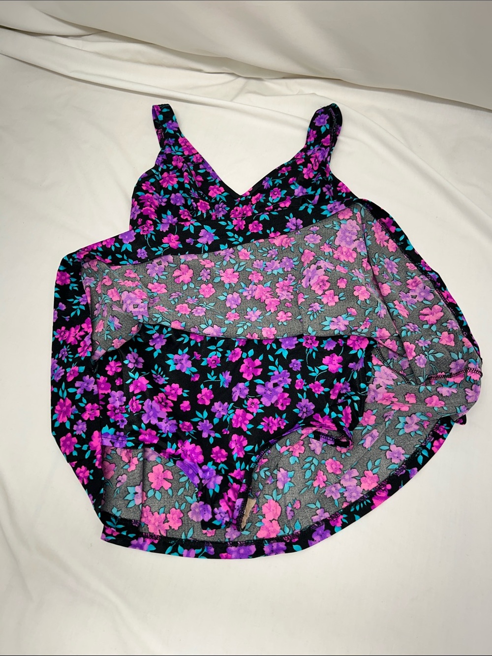Maxine of Hollywood Black Floral One-Piece Swimsuit Swim Dress Size 14 - Picture 2 of 10